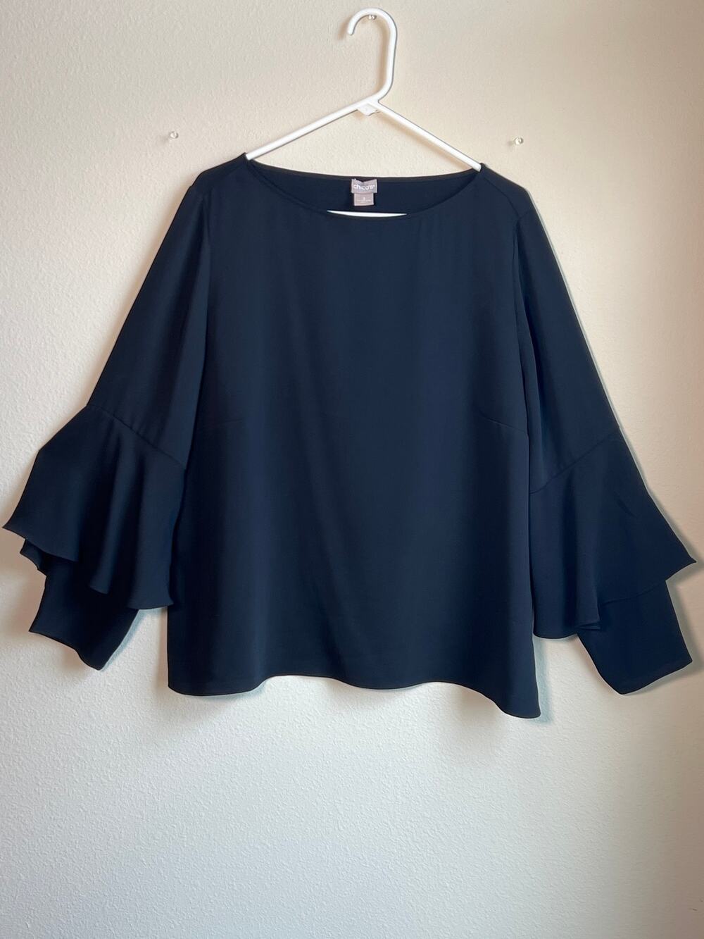 Chico's Size 3 Black Bell Sleeve Blouse Boat Neck Tiered Ruffle Top XL 16/18